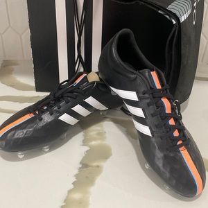 Adidas 11 Pro SG